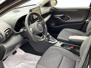 Toyota Yaris 1.5 VVT-i HSD Trend