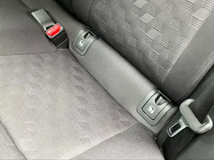 Toyota Yaris 1.5 VVT-i HSD Trend