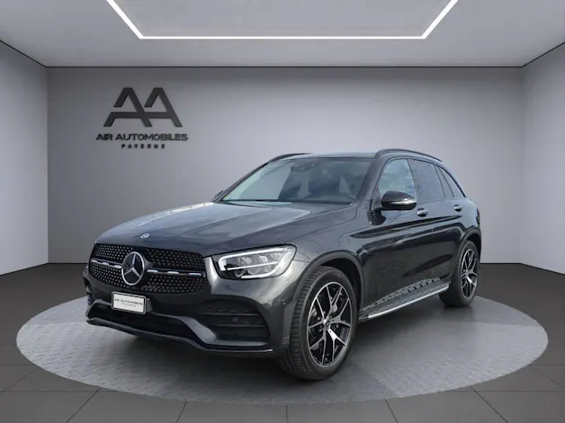 MERCEDES-BENZ GLC 200 AMG Line 4m