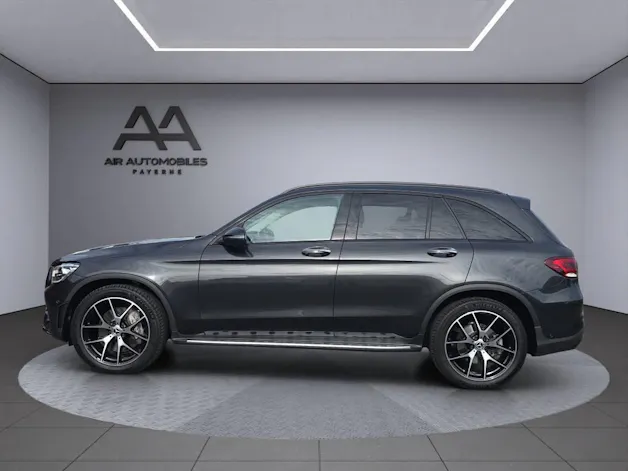 MERCEDES-BENZ GLC 200 AMG Line 4m