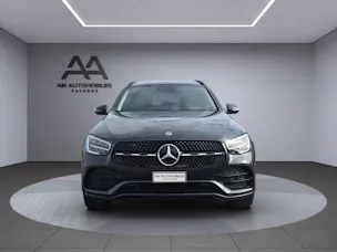 MERCEDES-BENZ GLC 200 AMG Line 4m