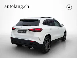 MERCEDES-BENZ GLA 250 AMG Line 4Matic Swiss Star