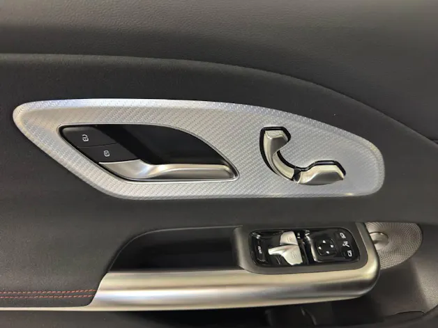 MERCEDES-BENZ CLA 220 AMG Line 4Matic