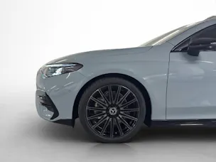 MERCEDES-BENZ CLA 220 AMG Line 4Matic