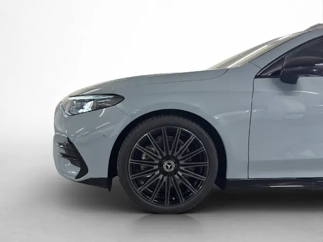 MERCEDES-BENZ CLA 220 AMG Line 4Matic