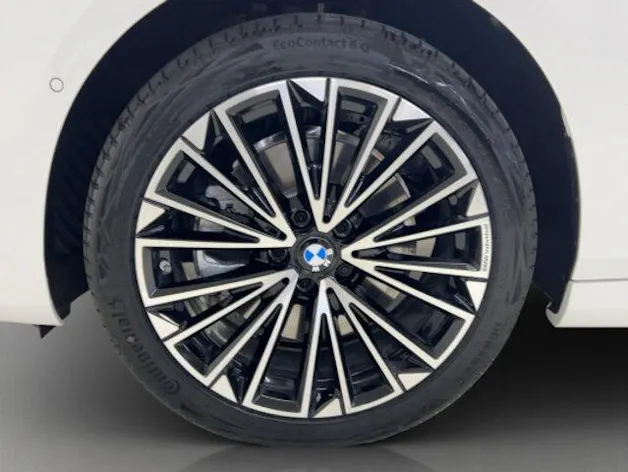 BMW 2er Reihe U06 Active Tourer 230e xDrive paddles