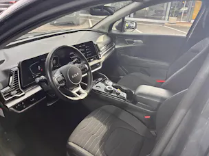 Kia Sportage 1.6 T-GDi Hybrid Power Edition