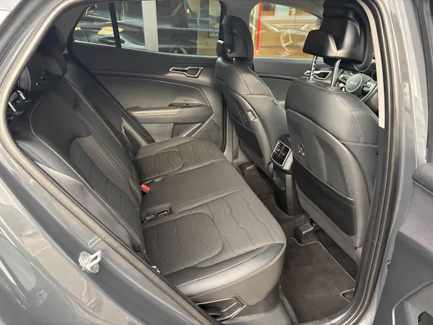 Kia Sportage 1.6 T-GDi Hybrid Power Edition