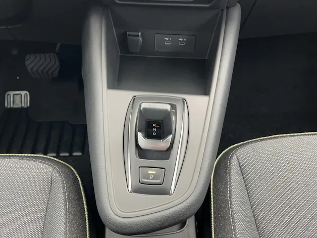 RENAULT Captur 1.3 TCe 140 techno EDC