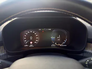 VOLVO XC40 1.5 T5 TE R-Design