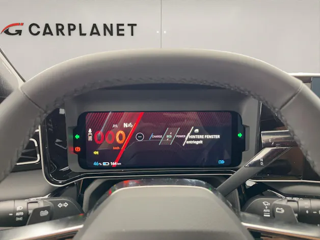 RENAULT R5 E-Tech Comfort Range iconic five