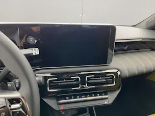 RENAULT R5 E-Tech Comfort Range iconic five