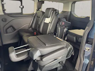 FORD Tourneo Custom Bus 320 L1 2.0 TDCi 170PS Sport Titanium 8-Plätzer