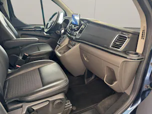 FORD Tourneo Custom Bus 320 L1 2.0 TDCi 170PS Sport Titanium 8-Plätzer