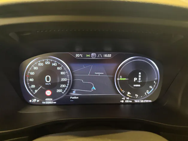 VOLVO XC40 1.5 T5 PiH Ultimate Bright