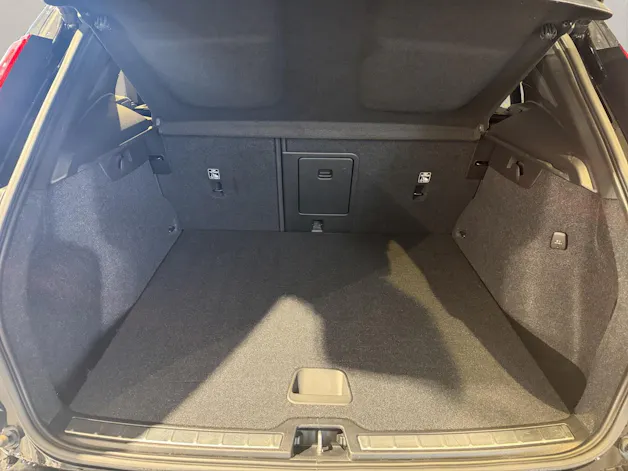 VOLVO XC40 1.5 T5 PiH Ultimate Bright