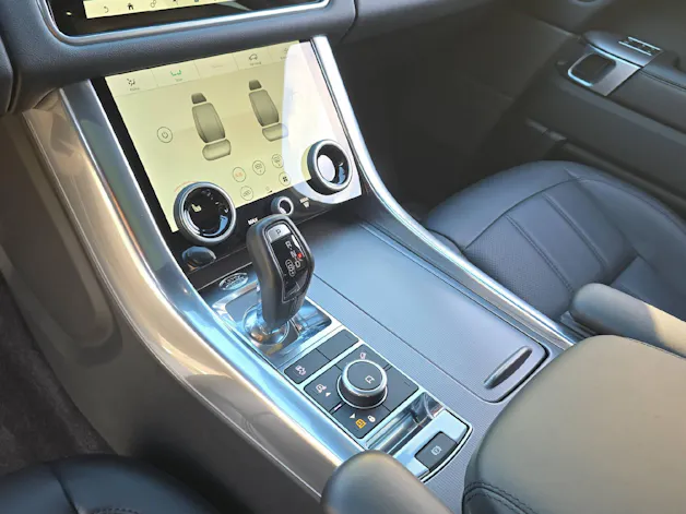 Land Rover Range Rover Sport 2.0 HSE ** Leasingaktion 2,9% // Frisch ab MFK **