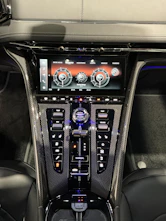 image du véhicule ASTON MARTIN DB12 Volante 4.0 S V8 Bi-Turbo