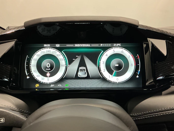 image du véhicule ASTON MARTIN DB12