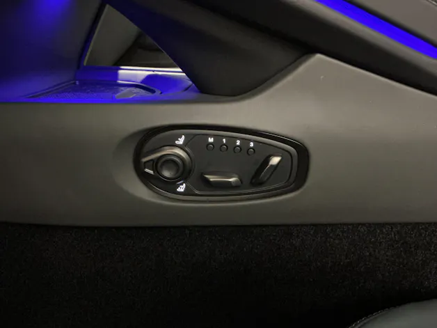 ASTON MARTIN DB12 Volante 4.0 S V8 Bi-Turbo