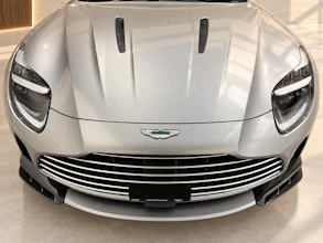 https://vehicle.imgix.net/4518586/a4e5327b-5f83-432d-bf51-257bdf51b502.jpg