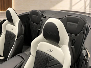 image du véhicule ASTON MARTIN DB12 Volante 4.0 S V8 Bi-Turbo