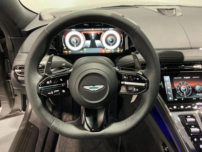 image du véhicule ASTON MARTIN DB12