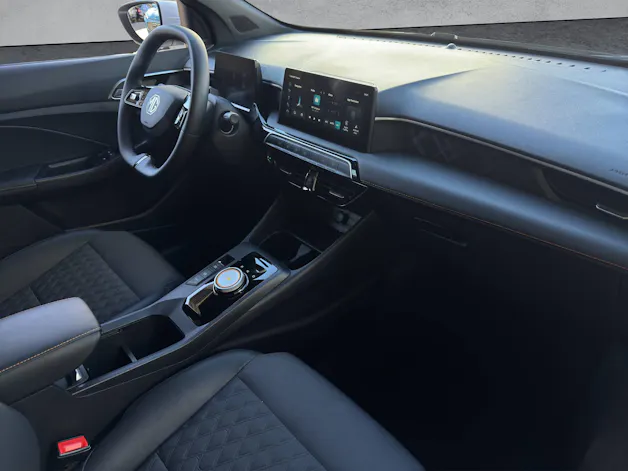 MG 3 1.5 Hybrid Luxury