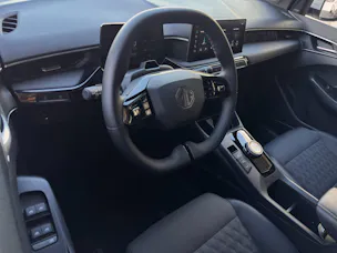 MG 3 1.5 Hybrid Luxury