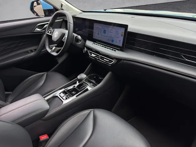 MG HS 1.5 PHEV Luxury