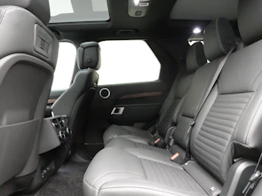 image du véhicule LAND ROVER Discovery 3.0 D I6 350 Dynamic HSE