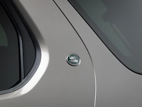https://vehicle.imgix.net/4518622/a9f0042f-f895-4b81-8a3c-1c9cf1a9859d.JPG