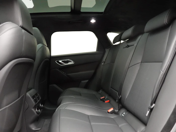 image du véhicule LAND ROVER RANGE ROVER VELAR