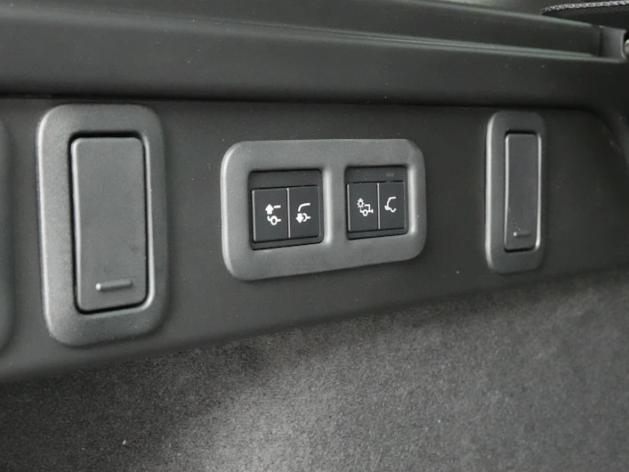 image du véhicule LAND ROVER RANGE ROVER VELAR