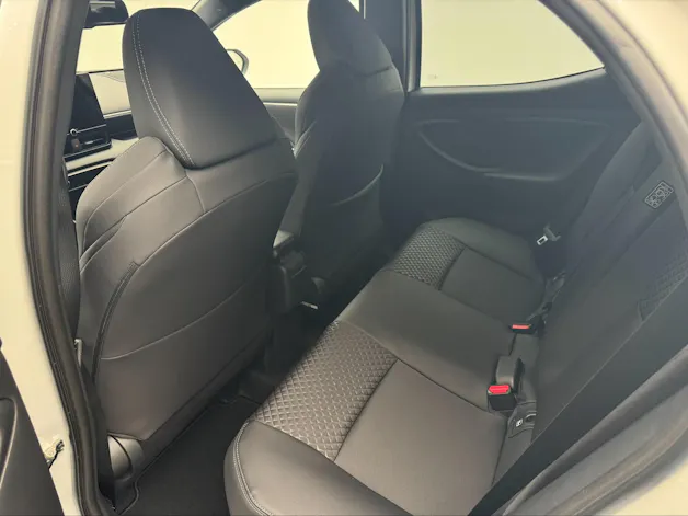 Toyota Yaris 1.5 VVT-i HSD Premium