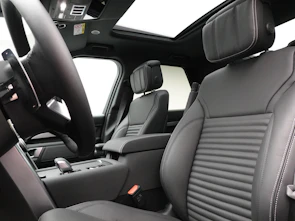 image du véhicule LAND ROVER Discovery 3.0 D I6 350 Dynamic HSE