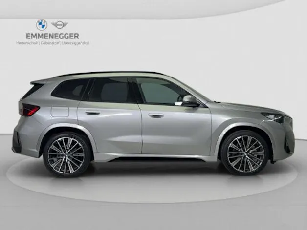 BMW X1 U11 20i sDrive paddles