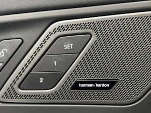 BMW X1 U11 20i sDrive paddles