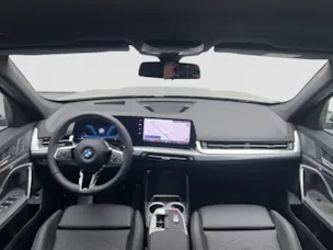 BMW X1 U11 20i sDrive paddles