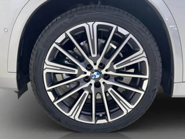 BMW X1 U11 20i sDrive paddles