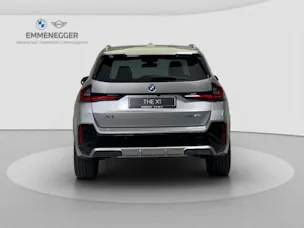 BMW X1 U11 20i sDrive paddles
