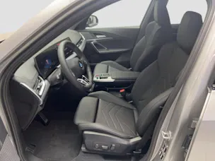 BMW X1 U11 20i sDrive paddles