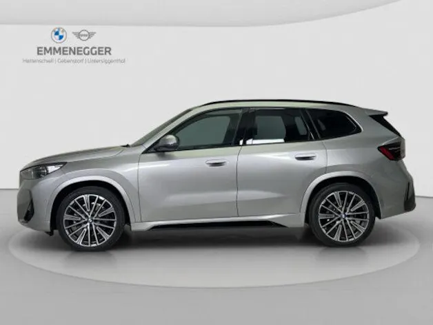 BMW X1 U11 20i sDrive paddles