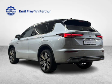 MITSUBISHI OUTLANDER 3