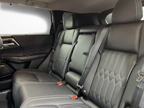 https://vehicle.imgix.net/4518683/a28c2e55-f18c-481b-b76d-20accf76c0a0.jpg