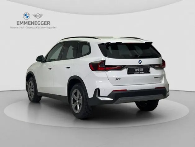 BMW X1 U11 20i sDrive