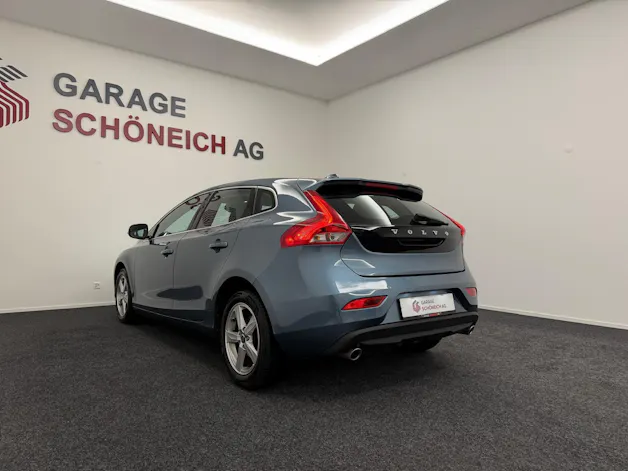 VOLVO V40 2.0 D3 Summum S/S