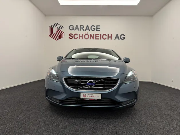 VOLVO V40 2.0 D3 Summum S/S