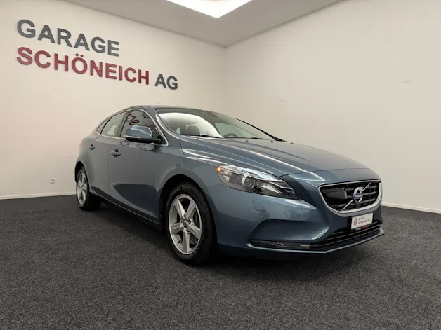 VOLVO V40 2.0 D3 Summum S/S