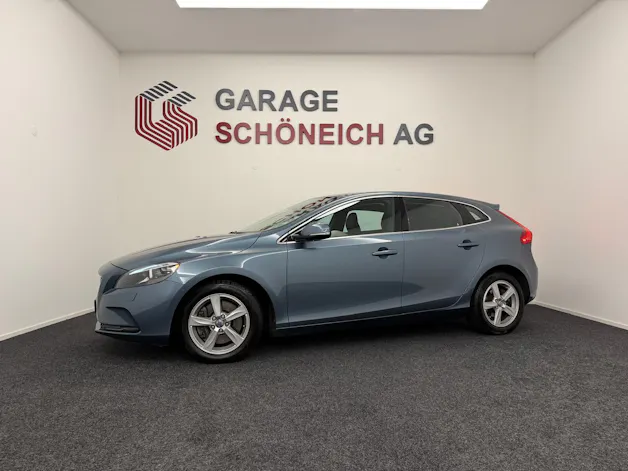 VOLVO V40 2.0 D3 Summum S/S